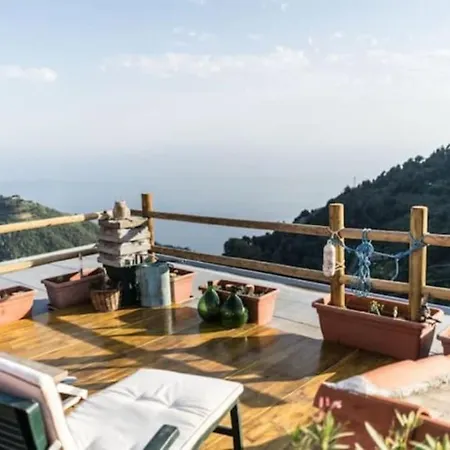 La Finestra Sul Mare A Drignana Casa vacanze *